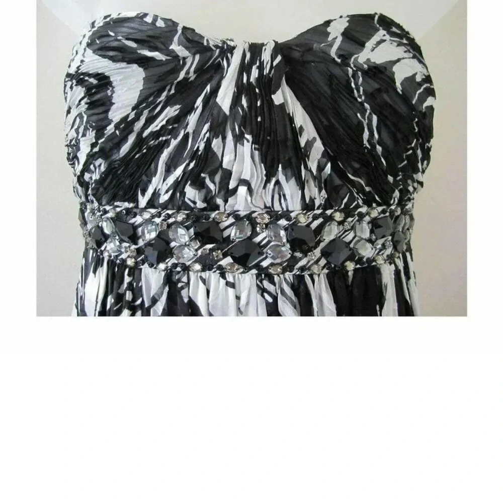 NWT BCBGMaxAzria Silk formal dress Size 10 - Picture 2 of 8